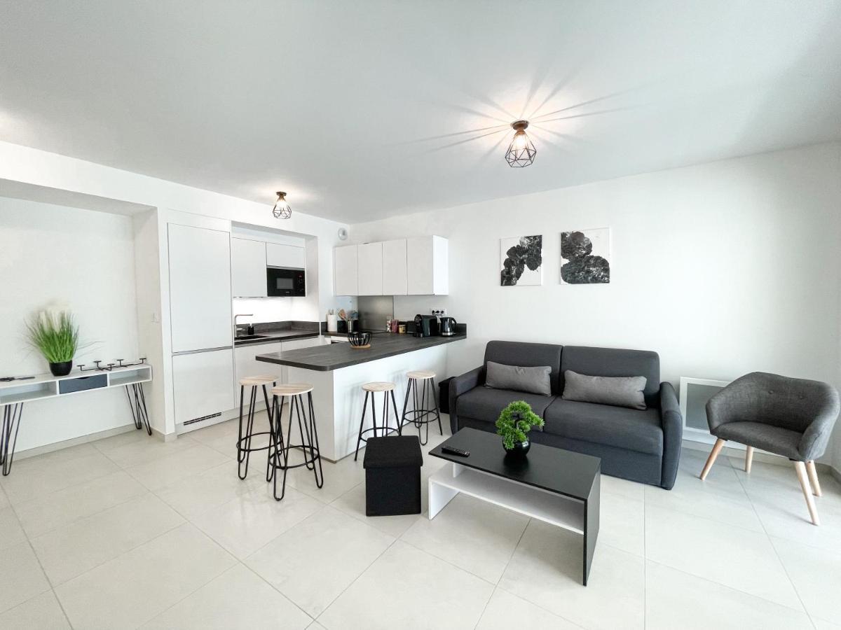T2 Neuf Terrasse Pres Des Plages Saint-Cyr-sur-Mer Bagian luar foto
